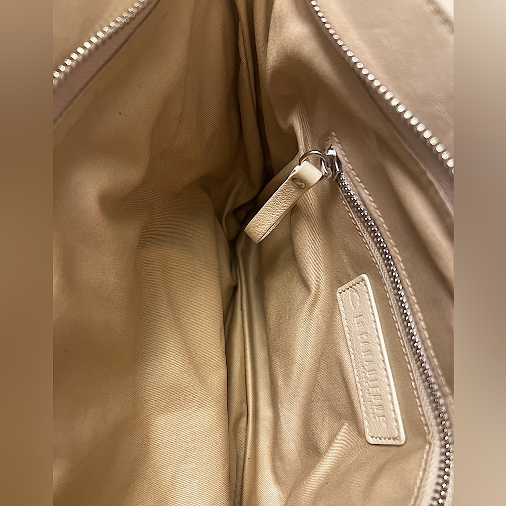 La CANADIENNE Quiet Luxury Cream Leather Handbag Crossbody Adjustable Strap - Picture 6 of 13